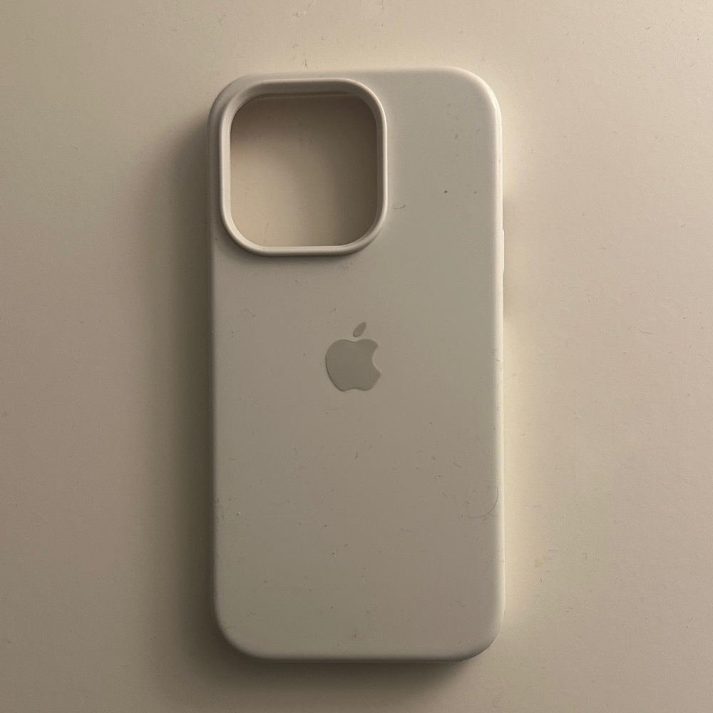 iPhone 14 Pro case